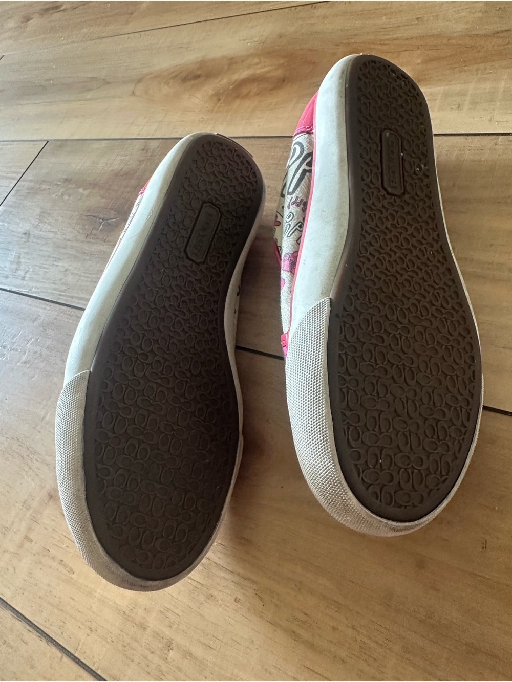 Coach White Canvas Sneakers with Pink Trim and Multicolor Doodle Print - Picture 3 of 4